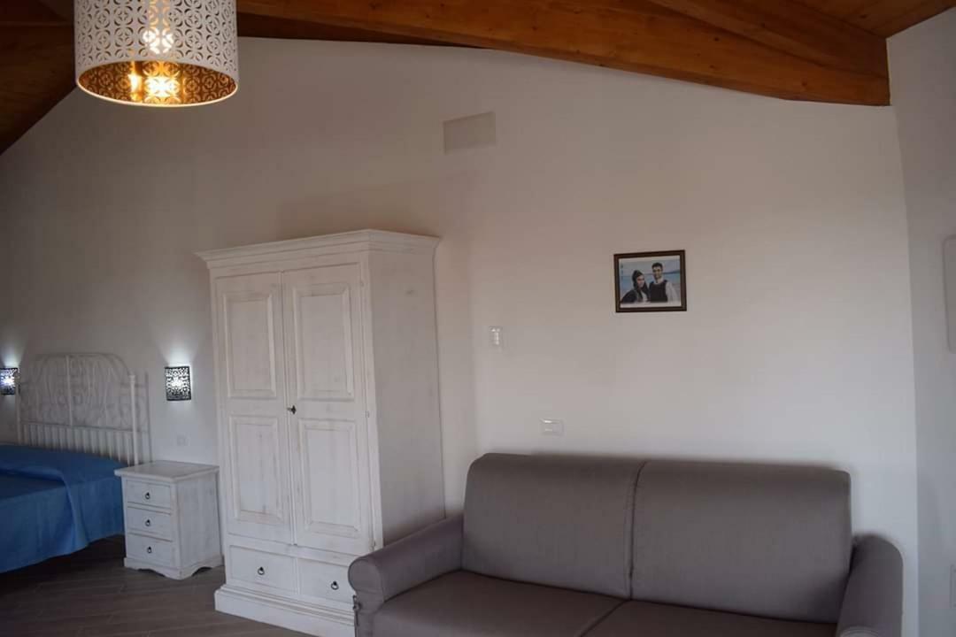Corallo Rooms Budoni Buitenkant foto
