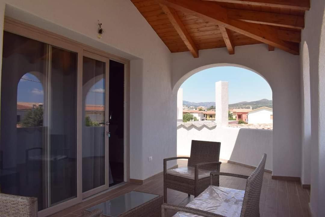 Corallo Rooms Budoni Buitenkant foto